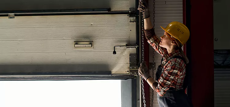 Addressing Common Garage Door Stoppage Issues in South Milwaukee, WI