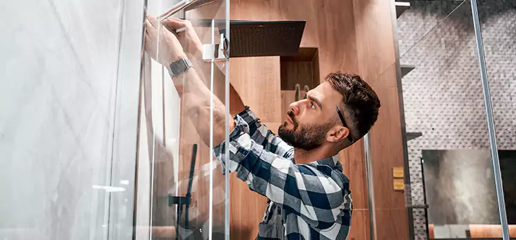 Replace Shower Doors with Frameless South Milwaukee