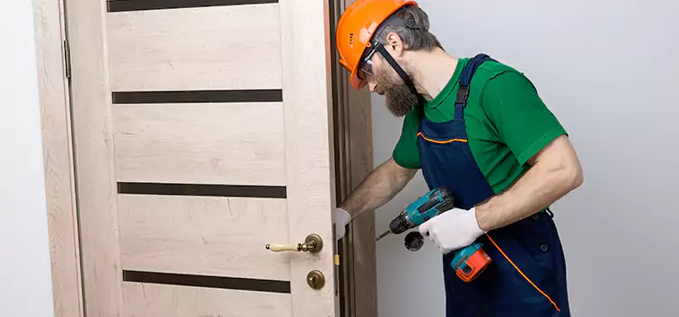 Replace Internal Door Handle with Lock South Milwaukee